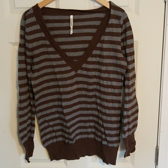 Light weight striped sweater - Picture 1 of 1